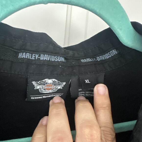 Harley Davidson Black~ Shirt~Button Front~ Cut Off Sleeves~Frayed~ Size X-Large - Picture 8 of 9